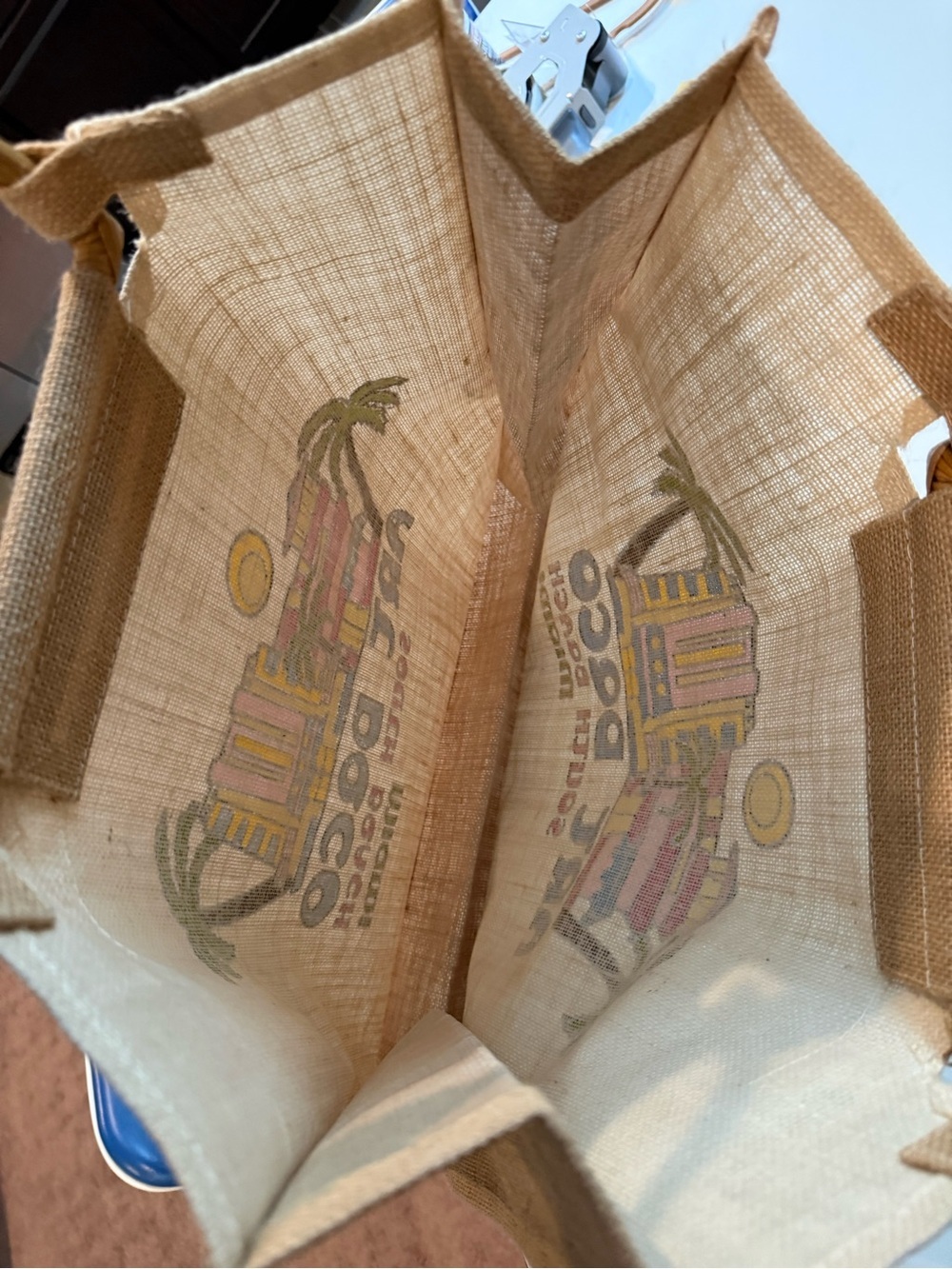 Art Deco South Beach Miami Canvas Tote - Beige with Colorful Print NWOT - Picture 5 of 5
